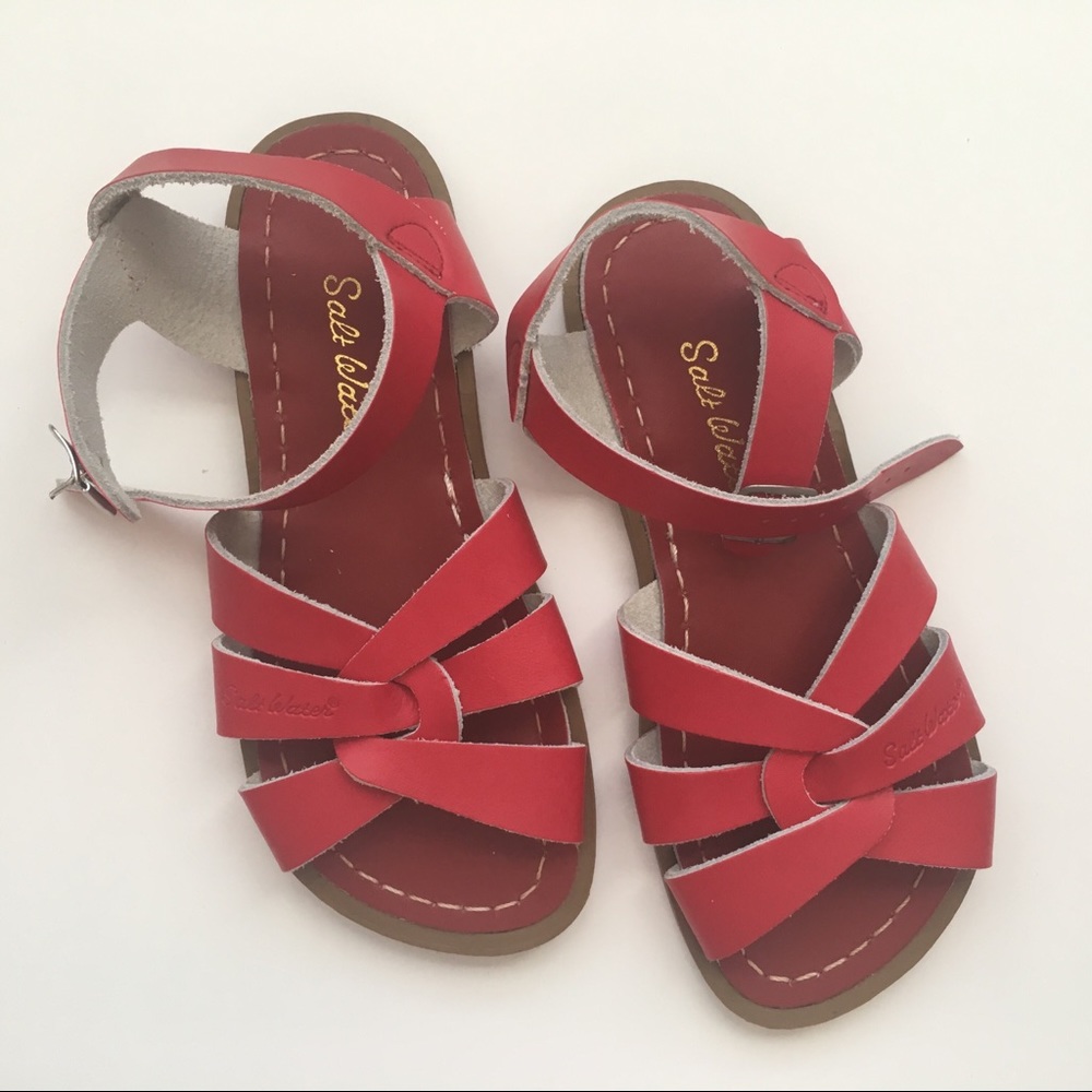 Saltwater Sandals, size 2